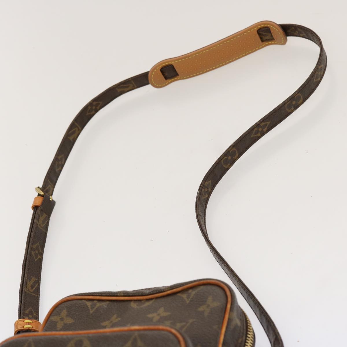 LOUIS VUITTON Monogram Amazon Shoulder Bag M45236 LV bs13530