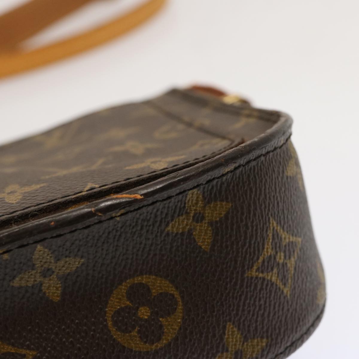 LOUIS VUITTON Monogram Saint Cloud MM Shoulder Bag M51243 LV bs13540