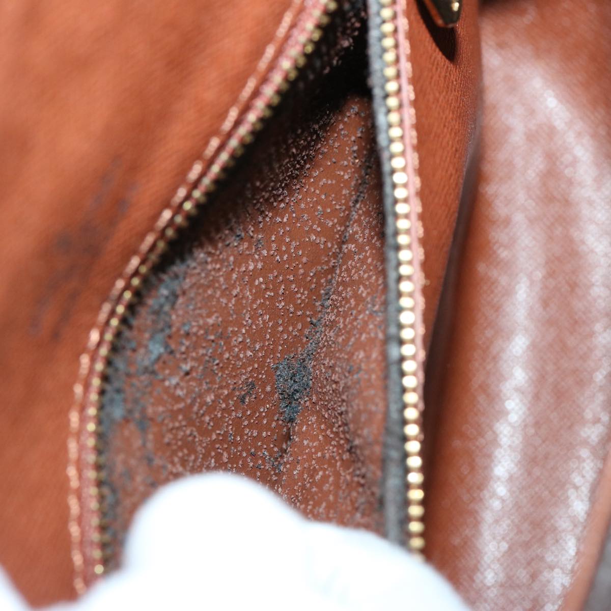 LOUIS VUITTON Monogram Saint Cloud MM Shoulder Bag M51243 LV bs13540