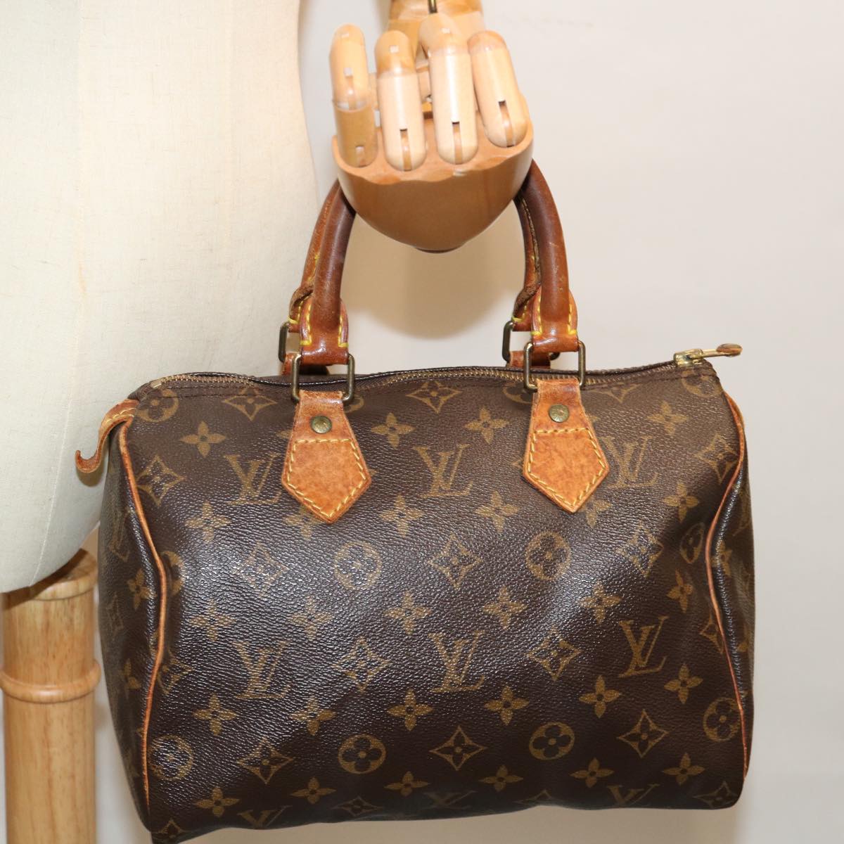 LOUIS VUITTON Monogram Speedy 25 Hand Bag M41528 LV bs13547