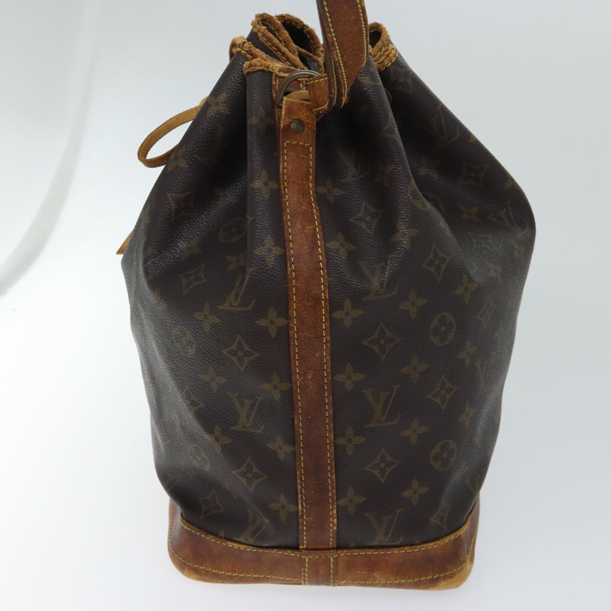 LOUIS VUITTON Monogram Noe Shoulder Bag M42224 LV bs13626