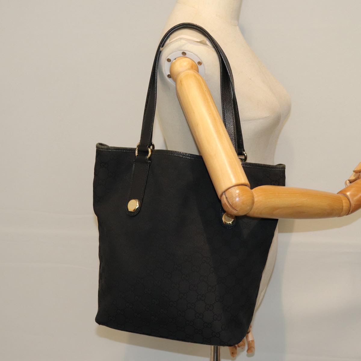 GUCCI GG Canvas Tote Bag Black 153009 bs13752