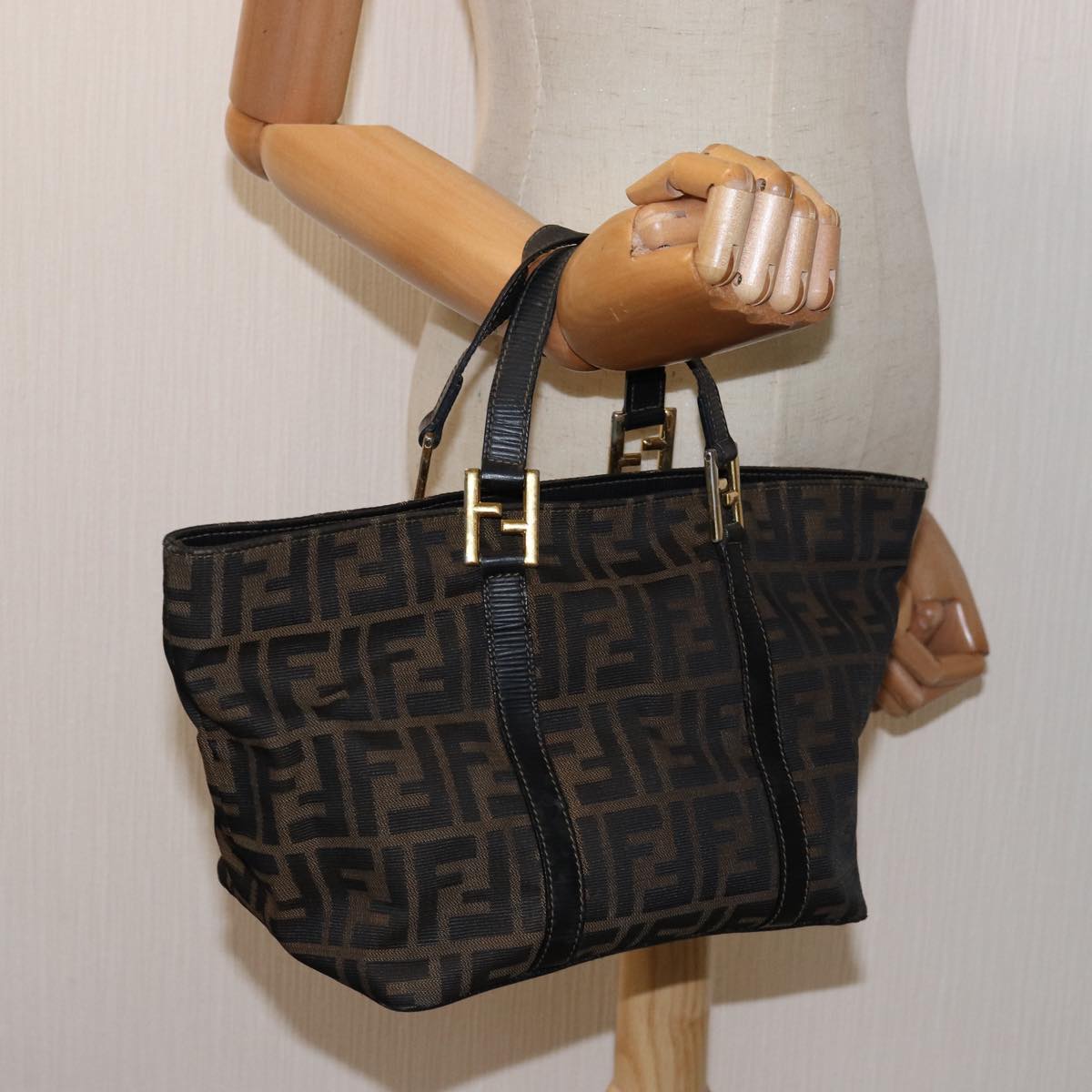 FENDI Zucca Canvas Hand Bag Brown Black bs14328