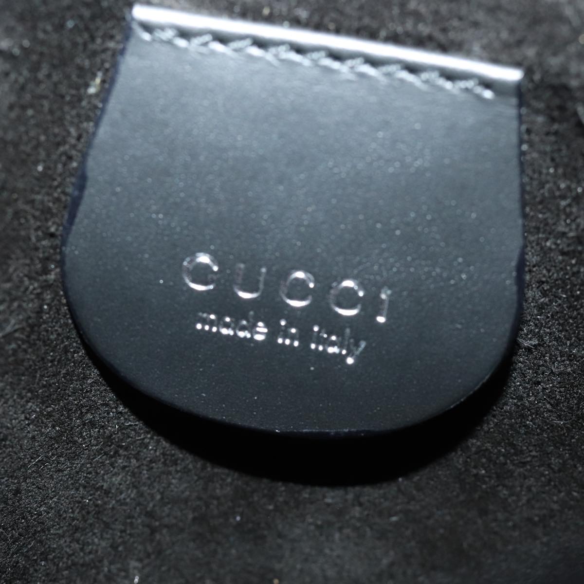 GUCCI Shoulder Bag Leather Black 001 1705 1942 bs14678