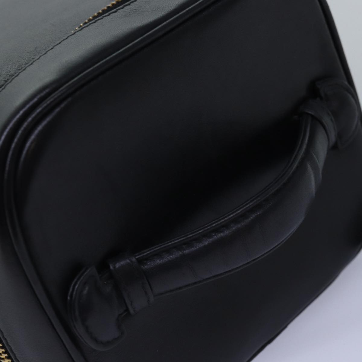 CHANEL Bicolole Vanity Cosmetic Pouch Leather Black CC bs14989
