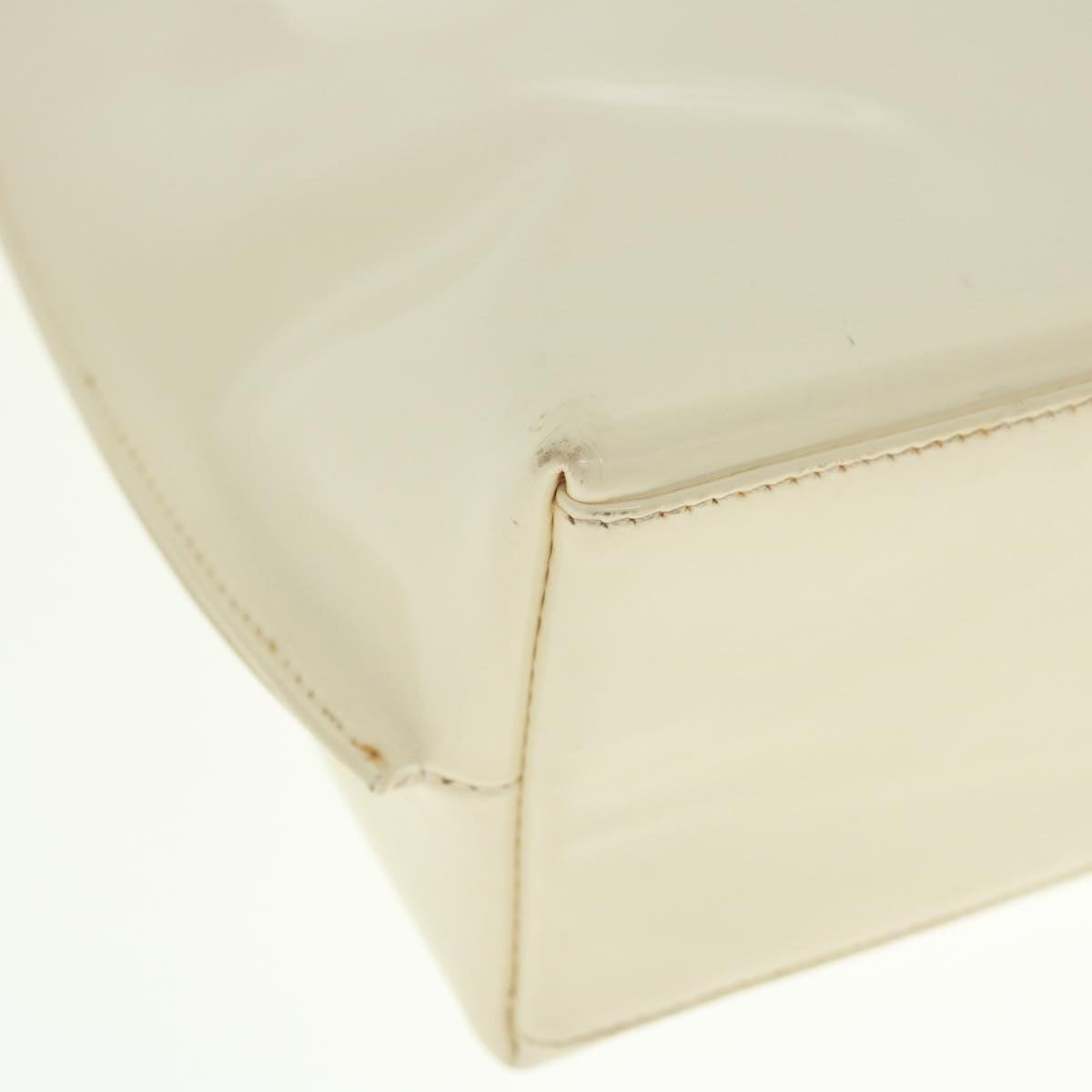 GUCCI Hand Bag Enamel White 001 3119 bs15230