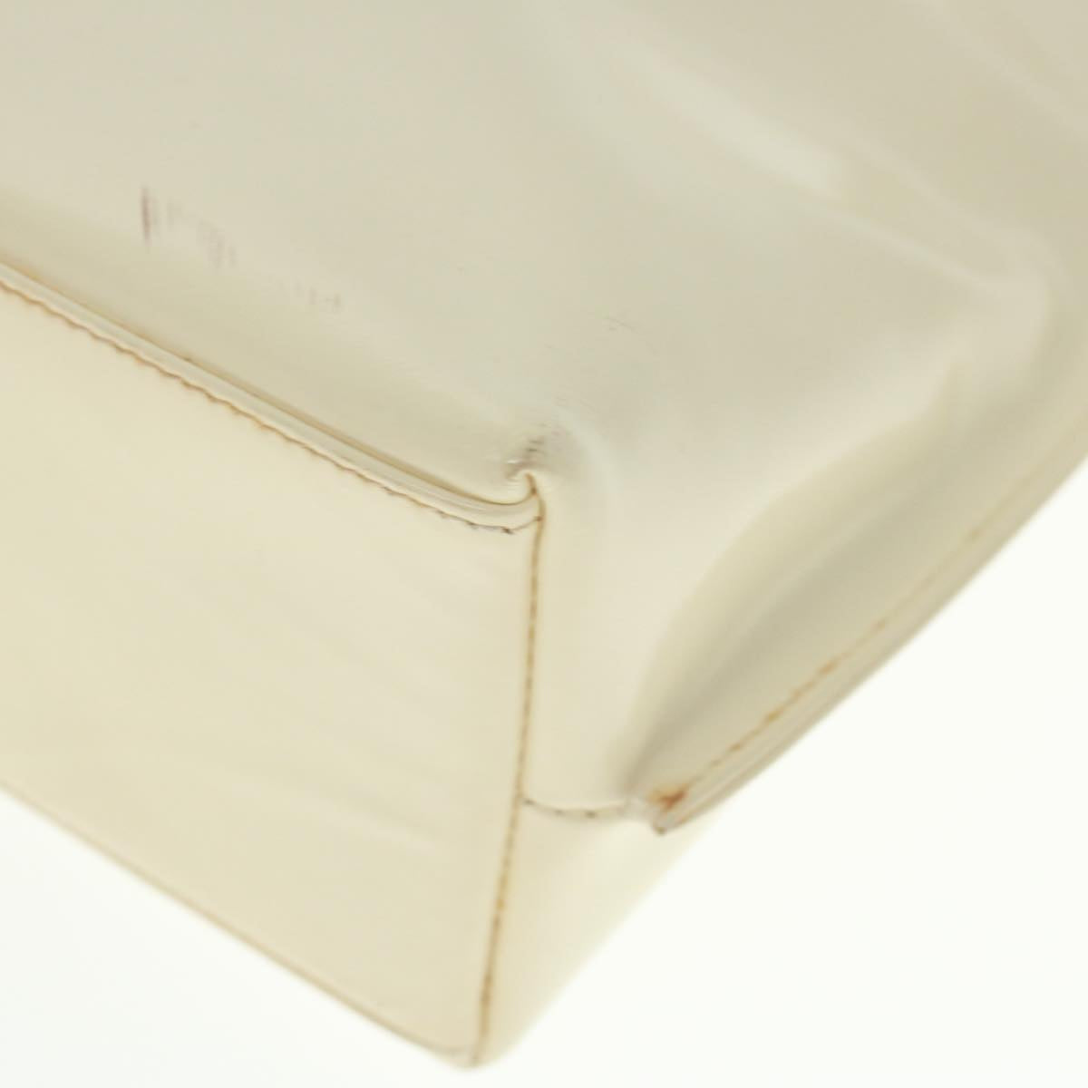 GUCCI Hand Bag Enamel White 001 3119 bs15230