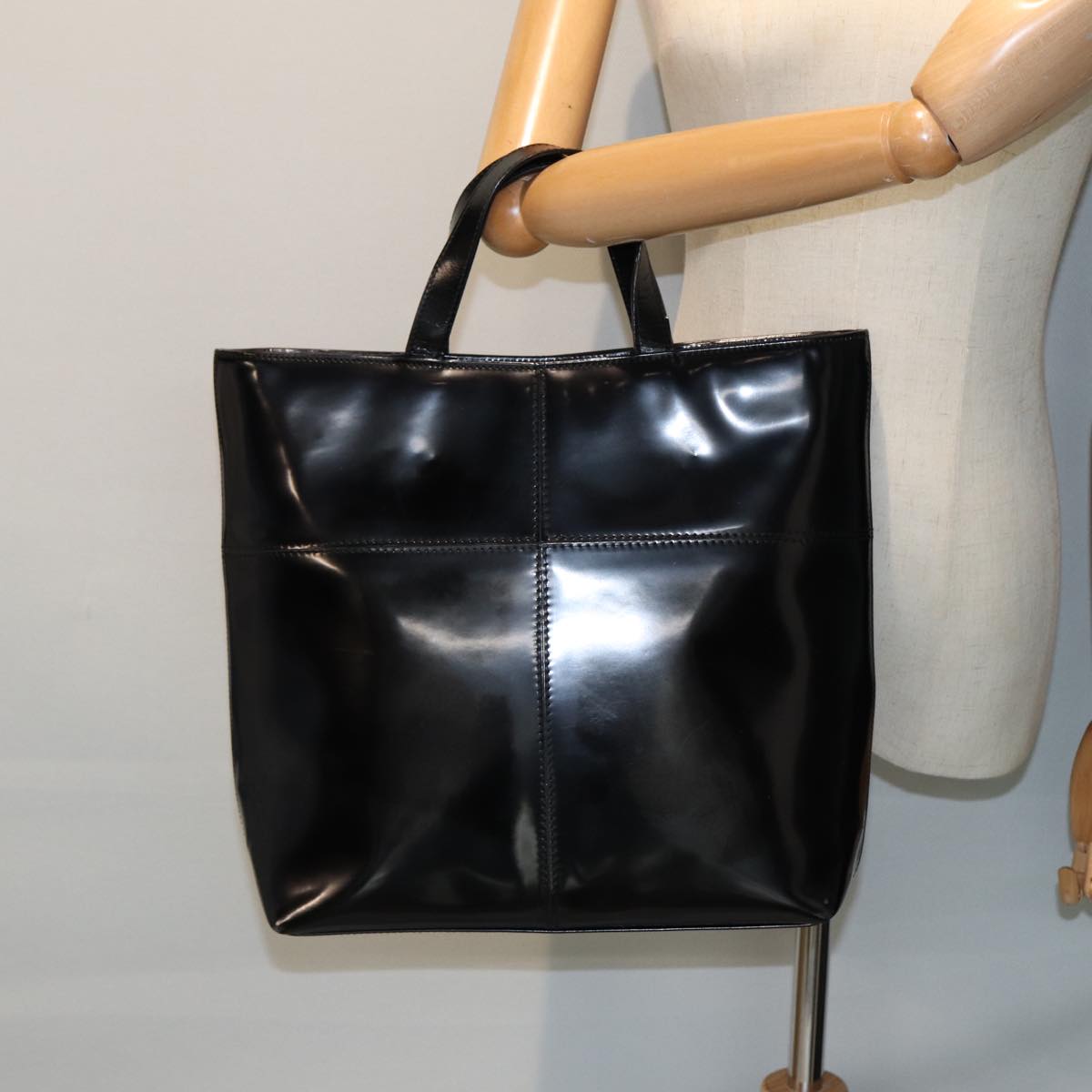 GUCCI Hand Bag Patent leather Black 002 2113 0475 bs15337