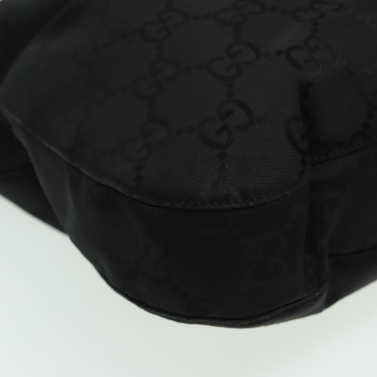 GUCCI GG Canvas Shoulder Bag Black 001 3166 1705 bs15620