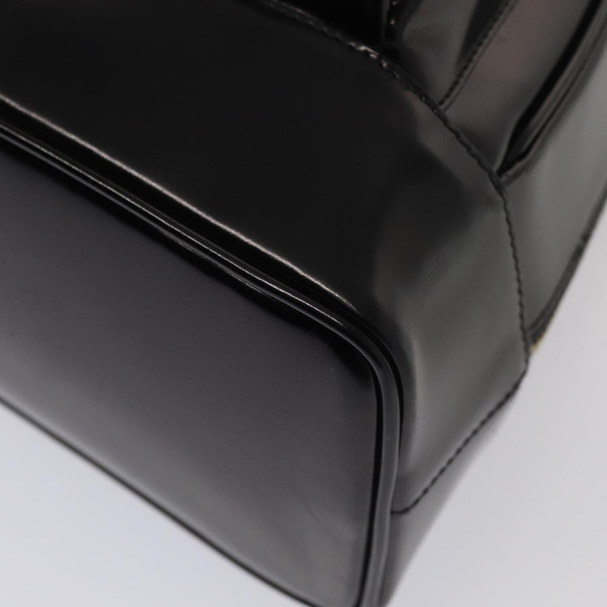GUCCI Body Bag Enamel Black 003 2113 0027 bs15880