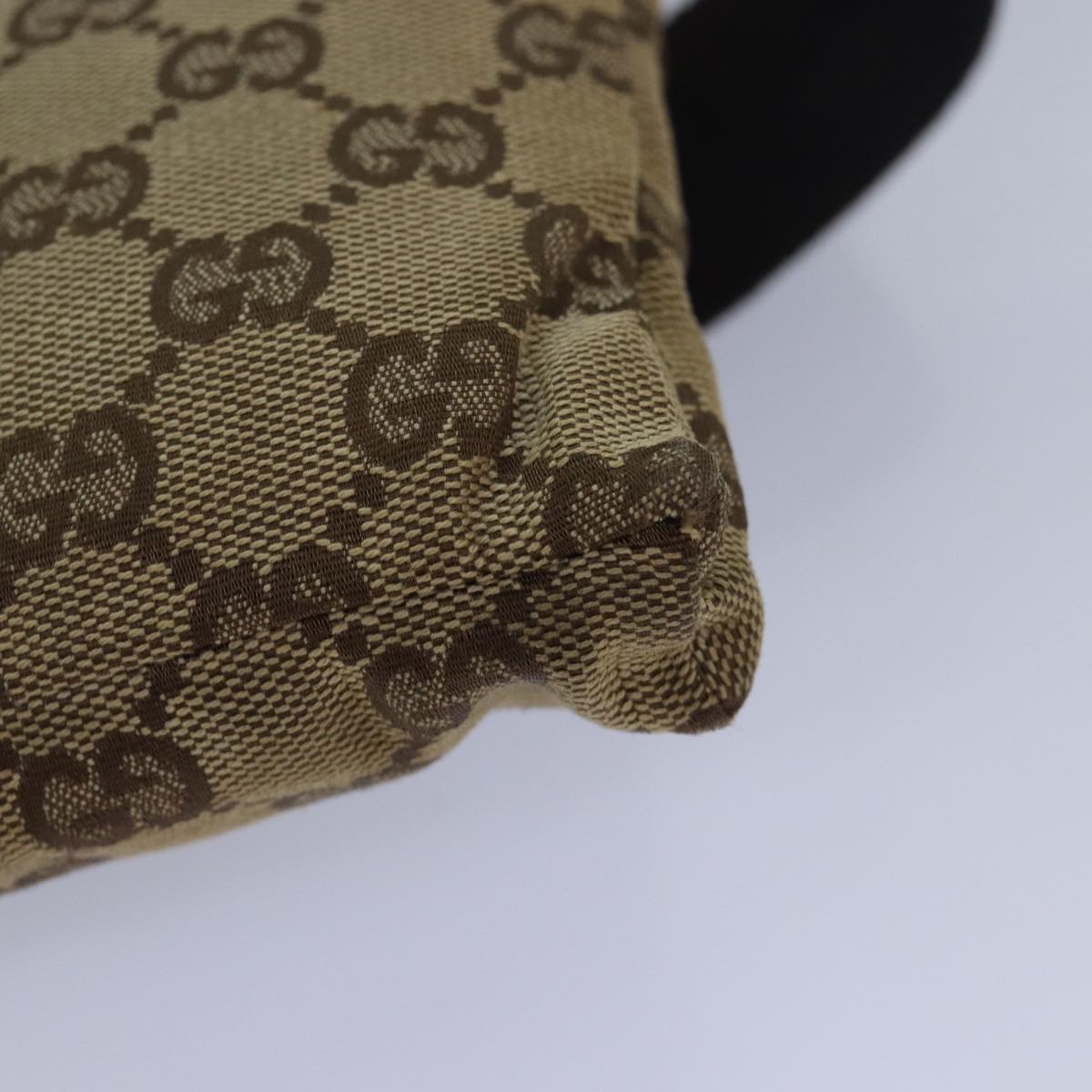 GUCCI GG Canvas Waist bag Beige 28566 bs16083