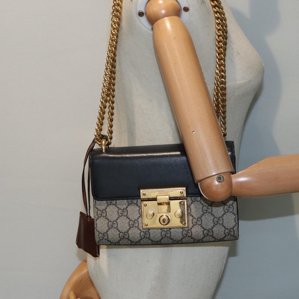 GUCCI GG Supreme Chain Shoulder Bag PVC Beige Gold 409487 bs17798