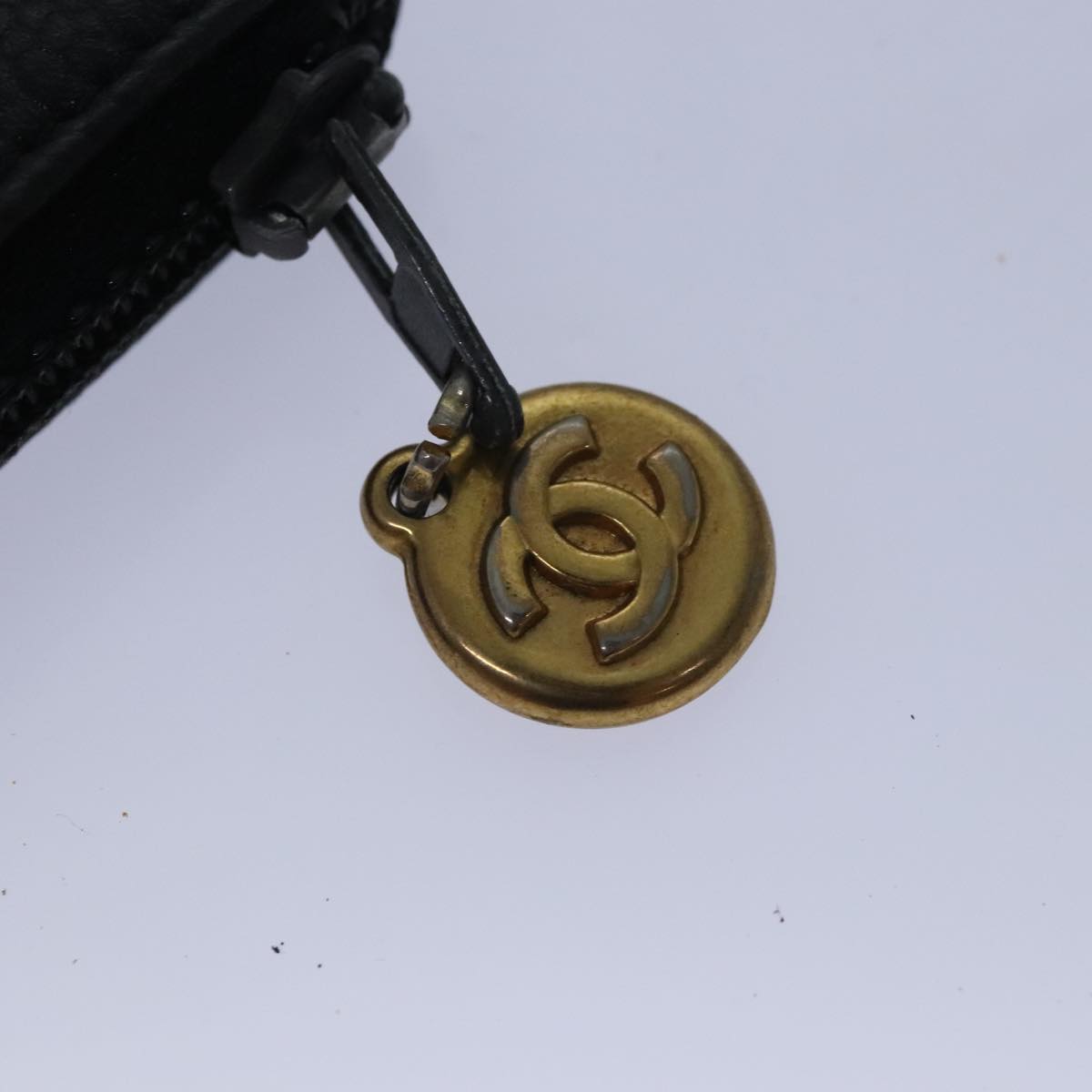 CHANEL Key Case Caviar Skin Black Gold CC bs18348