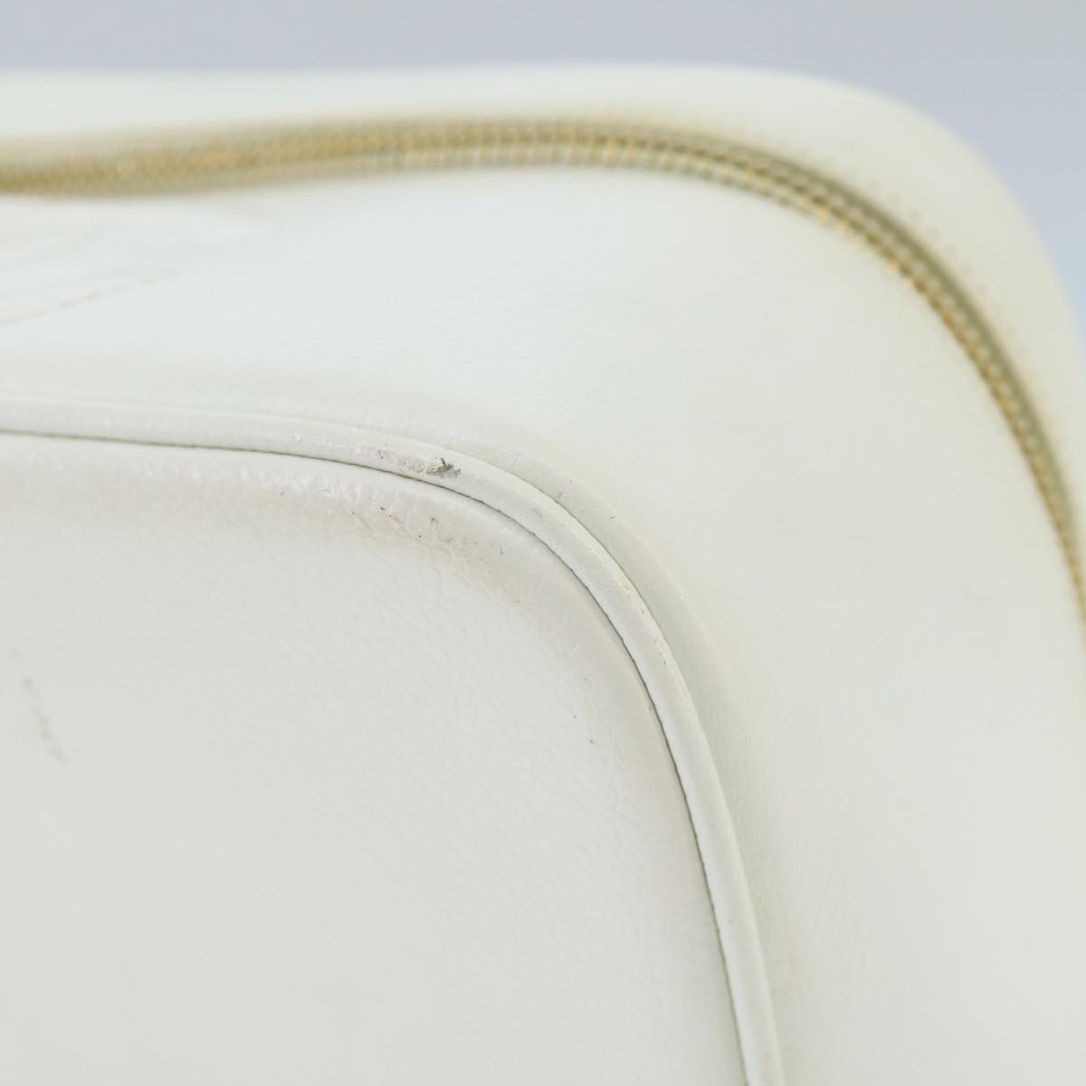 CHANEL COCO Mark Vanity Pouch Caviar Skin White Gold CC bs19425