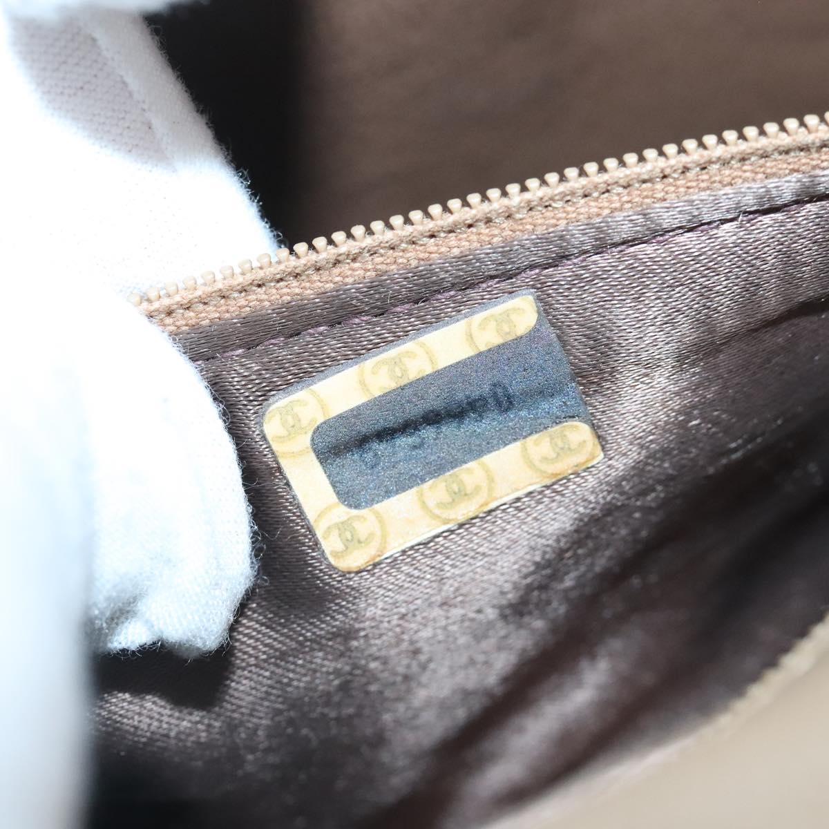 CHANEL Chain Shoulder Bag Lamb Skin Beige Gold CC bs19652