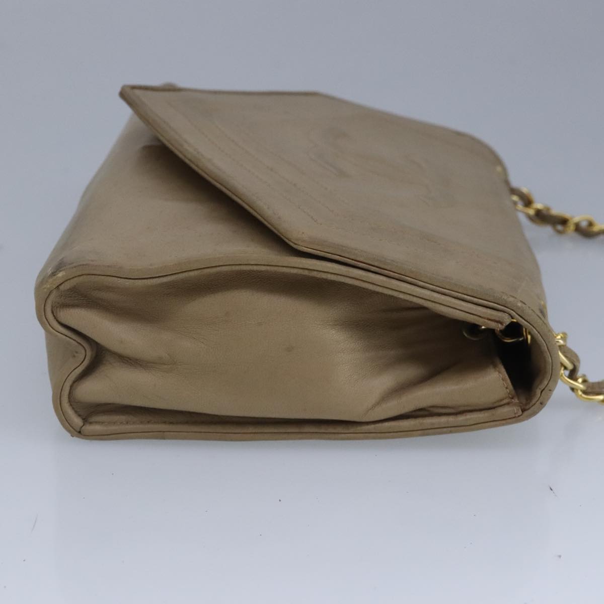 CHANEL Chain Shoulder Bag Lamb Skin Beige Gold CC bs19652