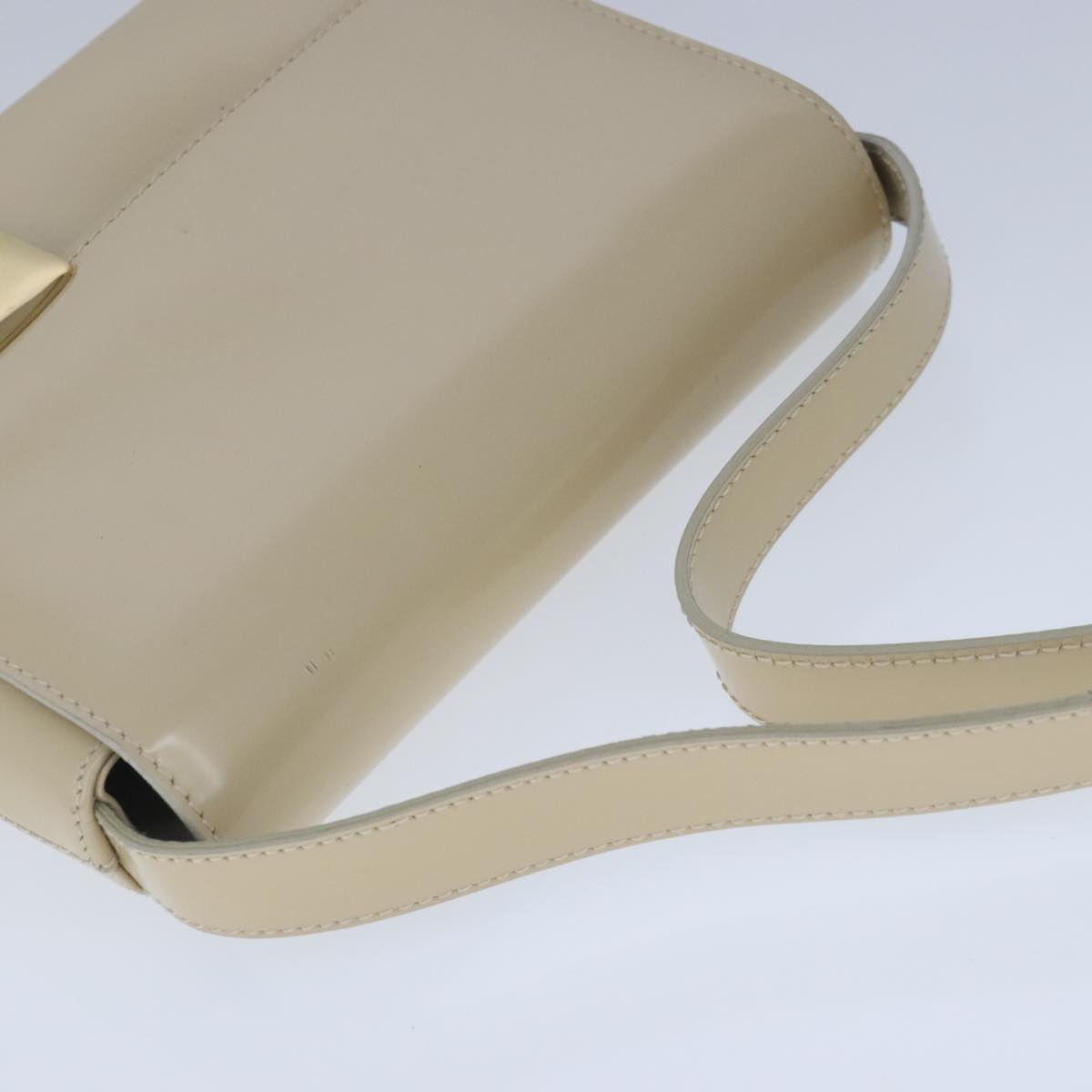 GUCCI Shoulder Bag Enamel Beige Gold 007 3444 0282 bs20332
