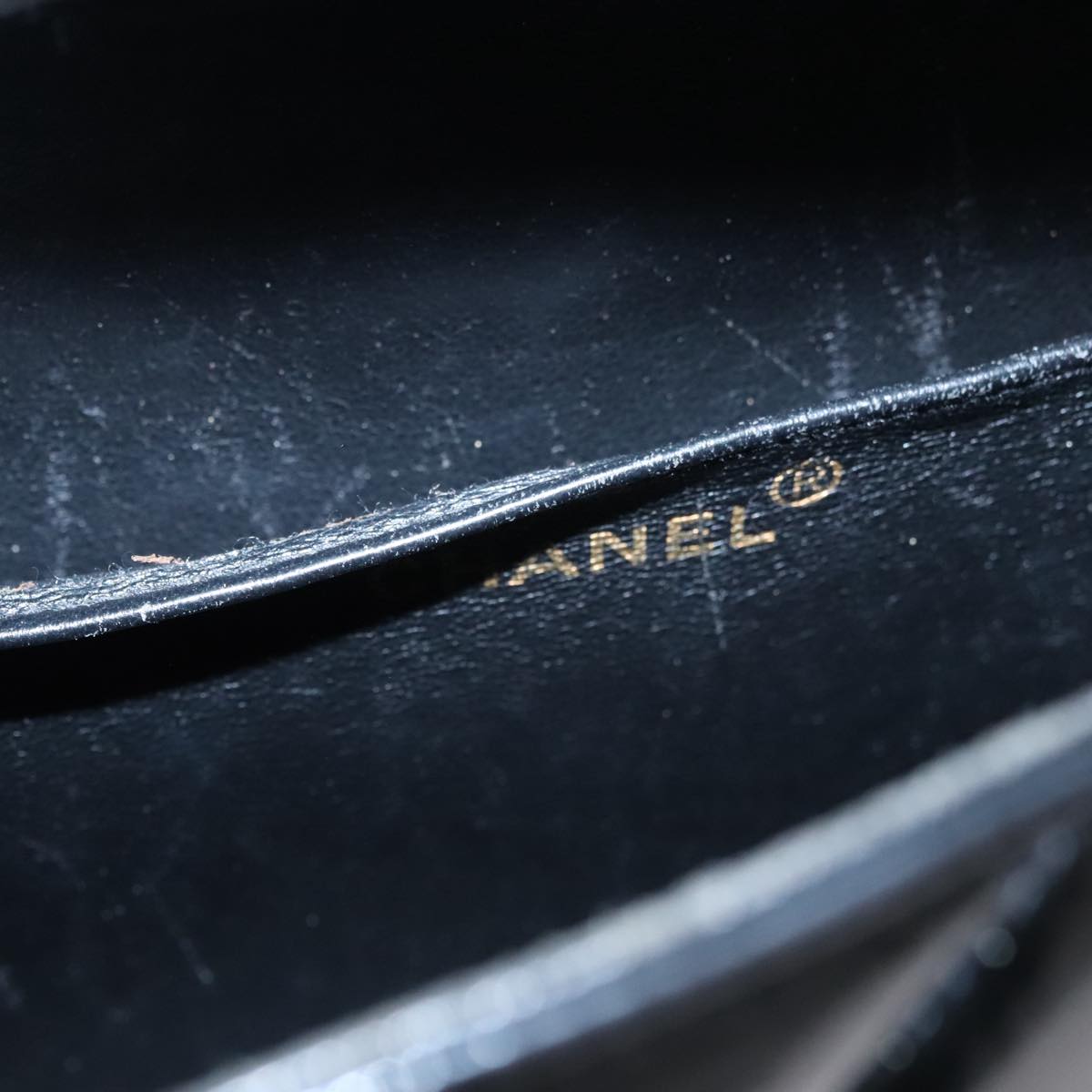 CHANEL Matelasse Hand Bag Enamel Black Gold CC bs20920