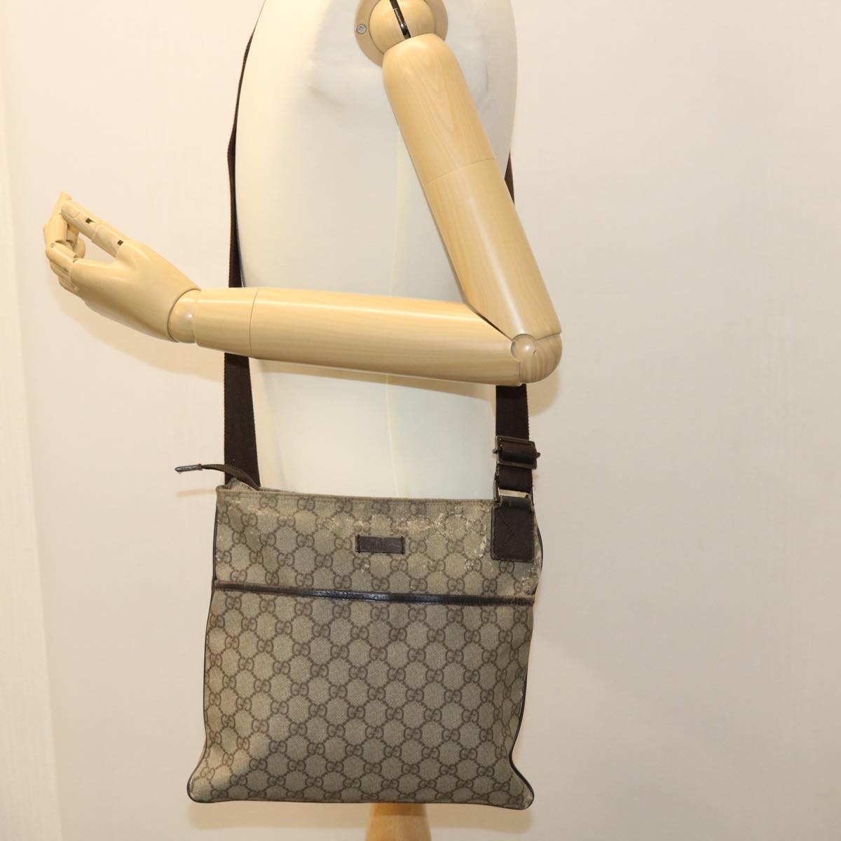 GUCCI GG Canvas Shoulder Bag PVC Leather Beige bs3746