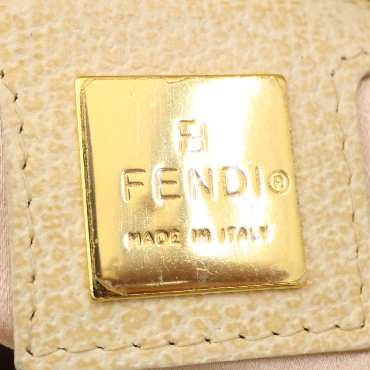 FENDI Mamma Baguette Shoulder Bag Leather Cream bs441