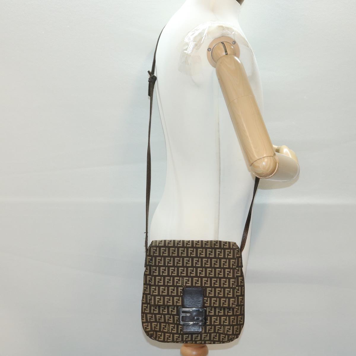 FENDI Zucchino Canvas Shoulder Bag Brown bs4562