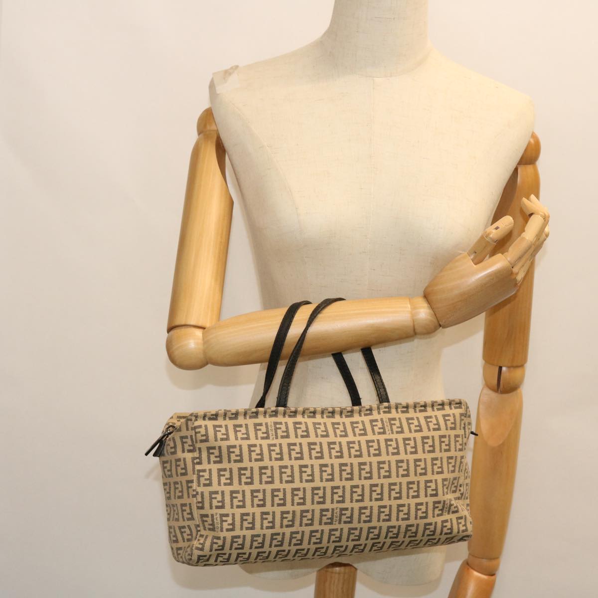 FENDI Zucchino Canvas Hand Bag Beige bs8088
