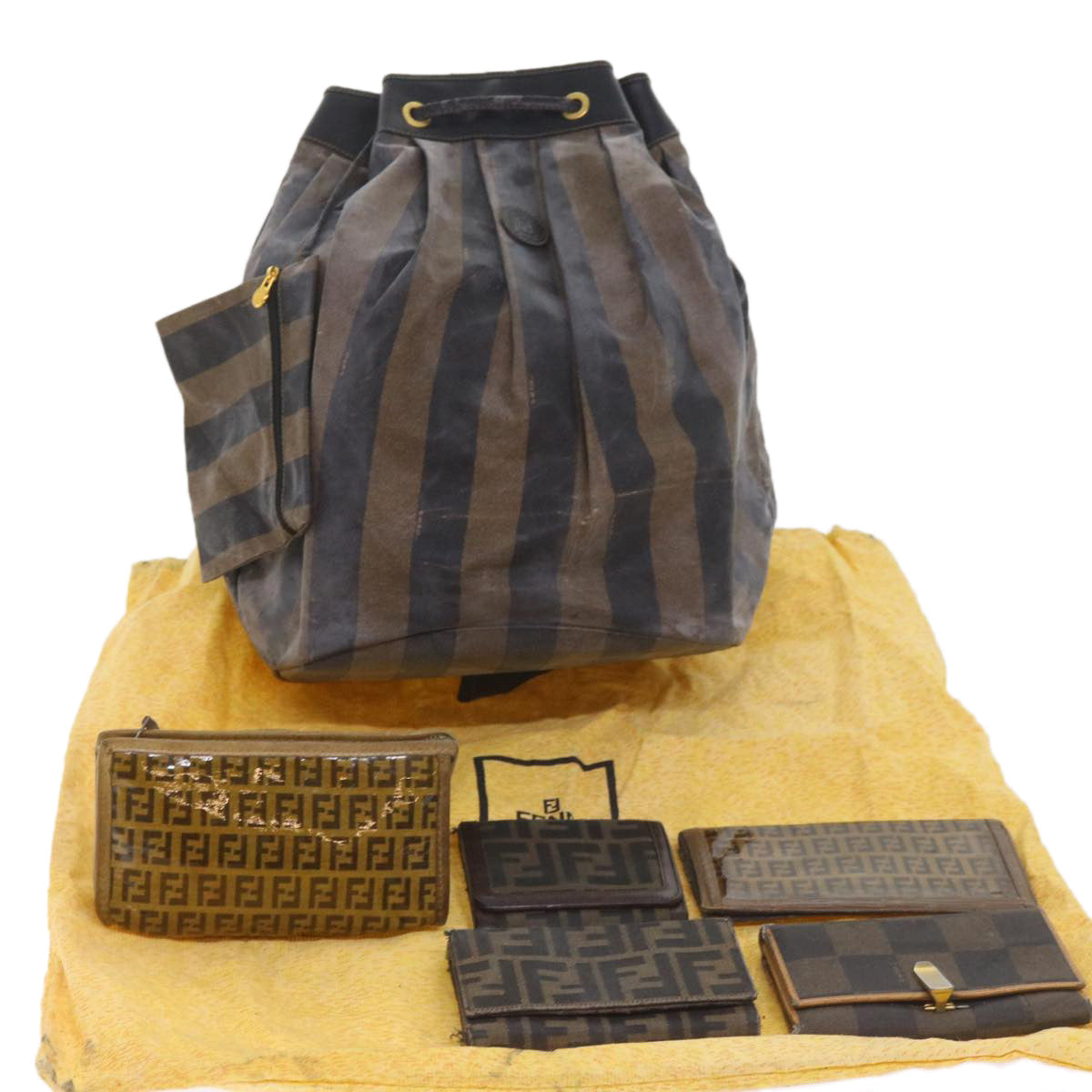 FENDI Pecan Canvas Wallet Shoulder Bag Coated Canvas 6Set Brown bs9110