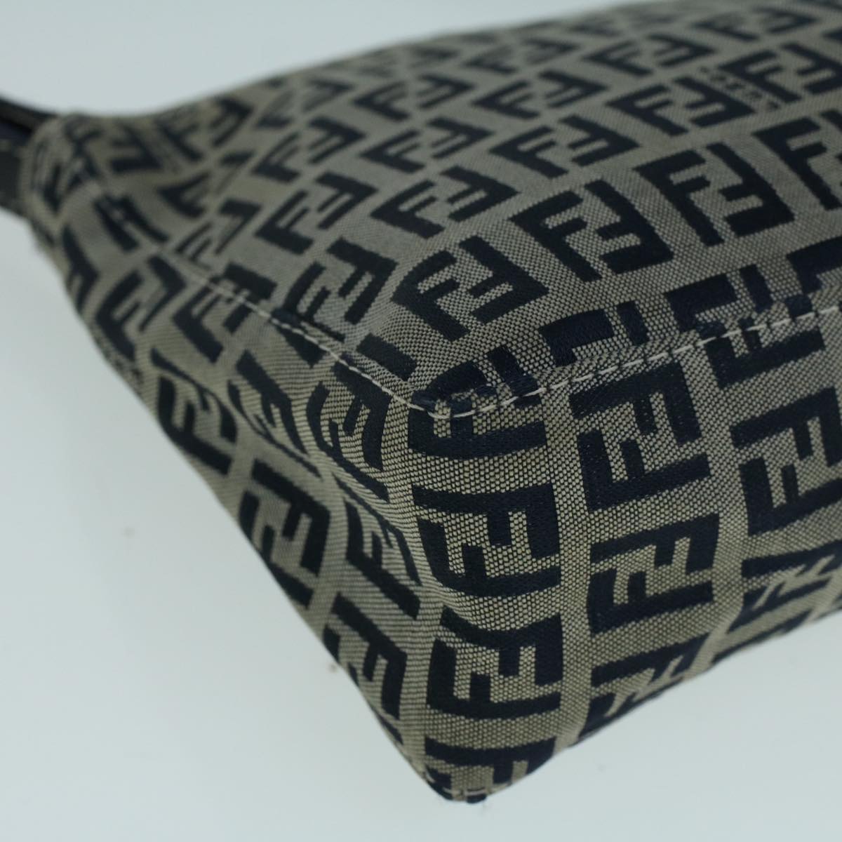 FENDI Zucchino Canvas Shoulder Bag Navy bs9131