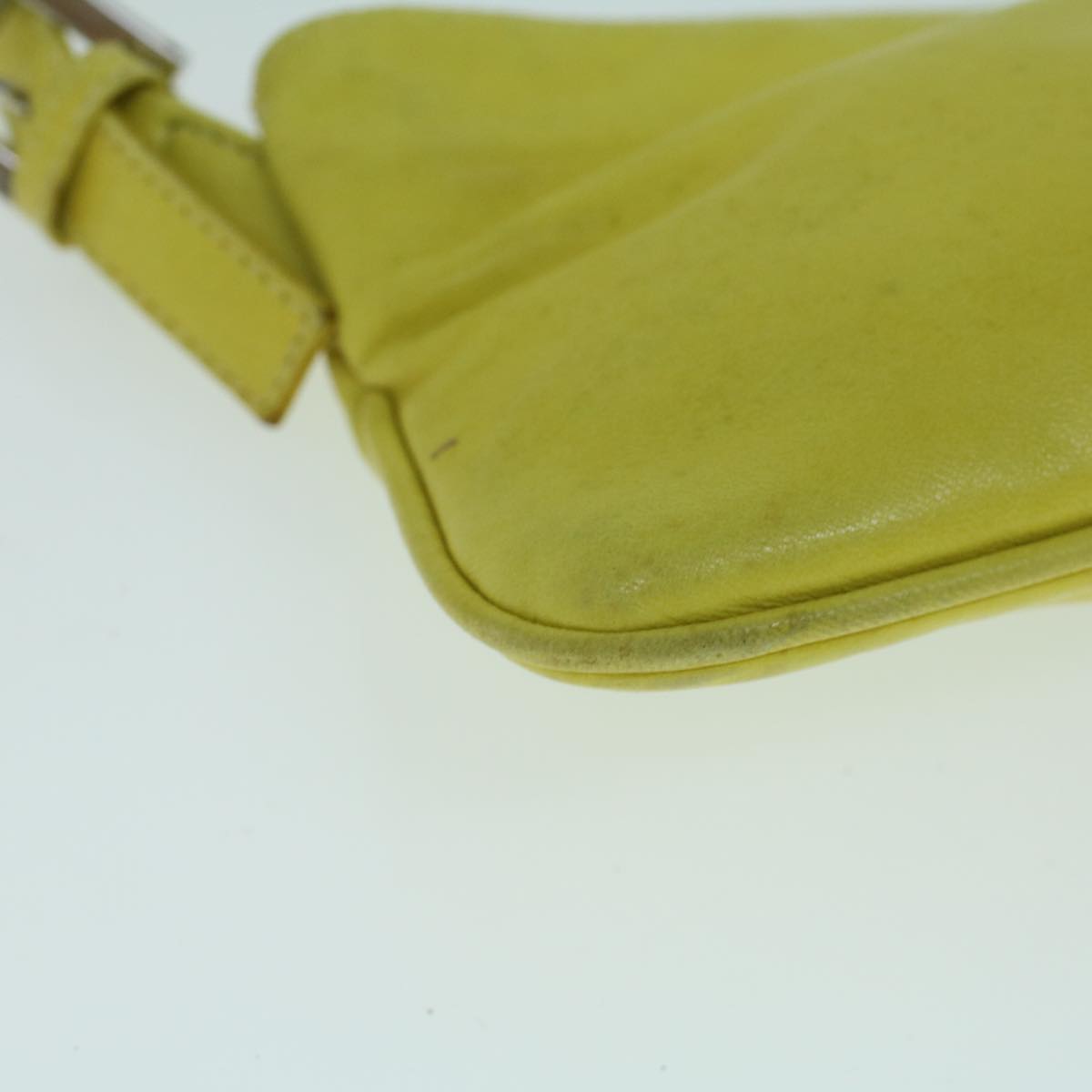 FENDI Mamma Baguette Shoulder Bag Leather Yellow 2354 26685 008 bs9132