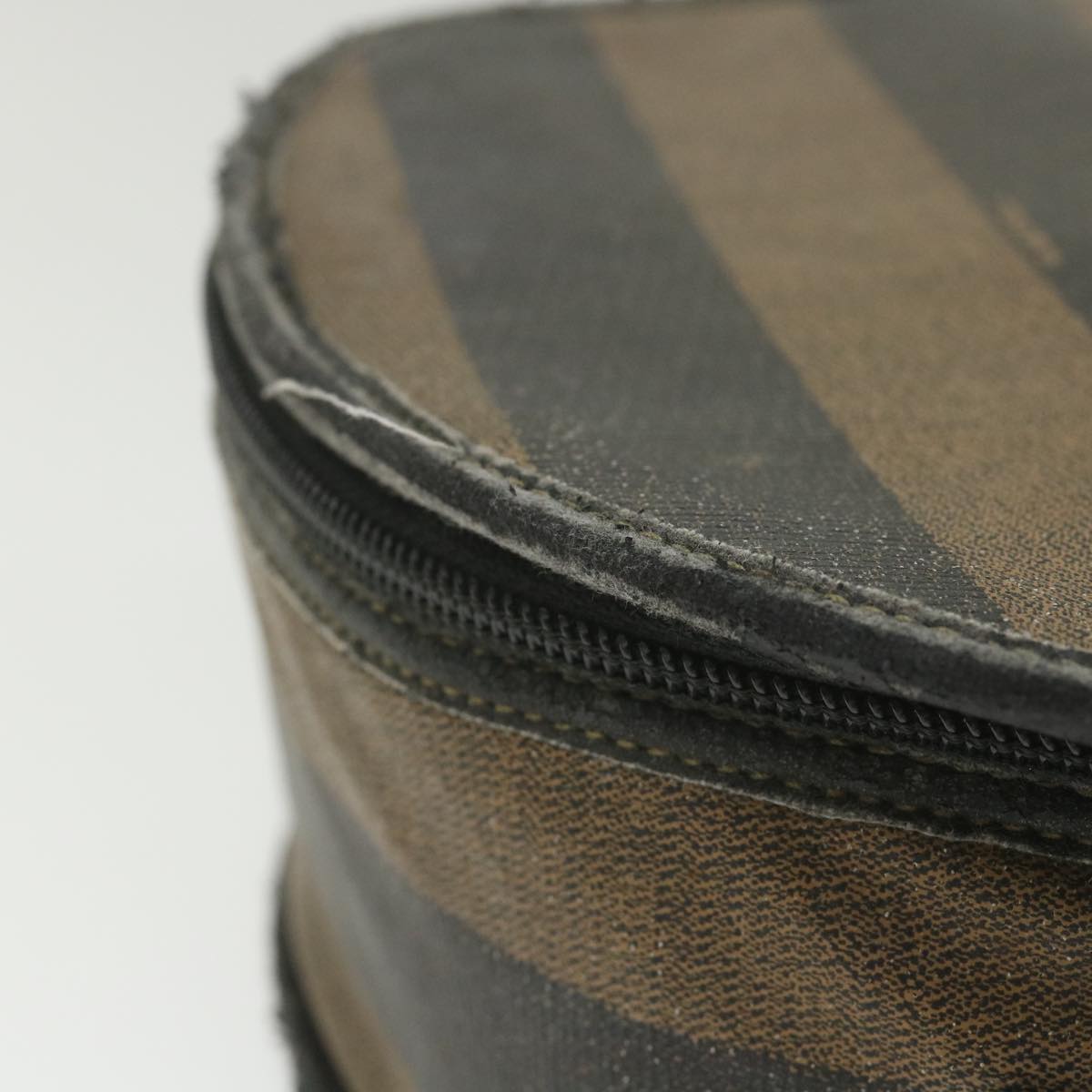 FENDI Pecan Canvas Hand Bag Black Brown 2241 30939 078 bs9842