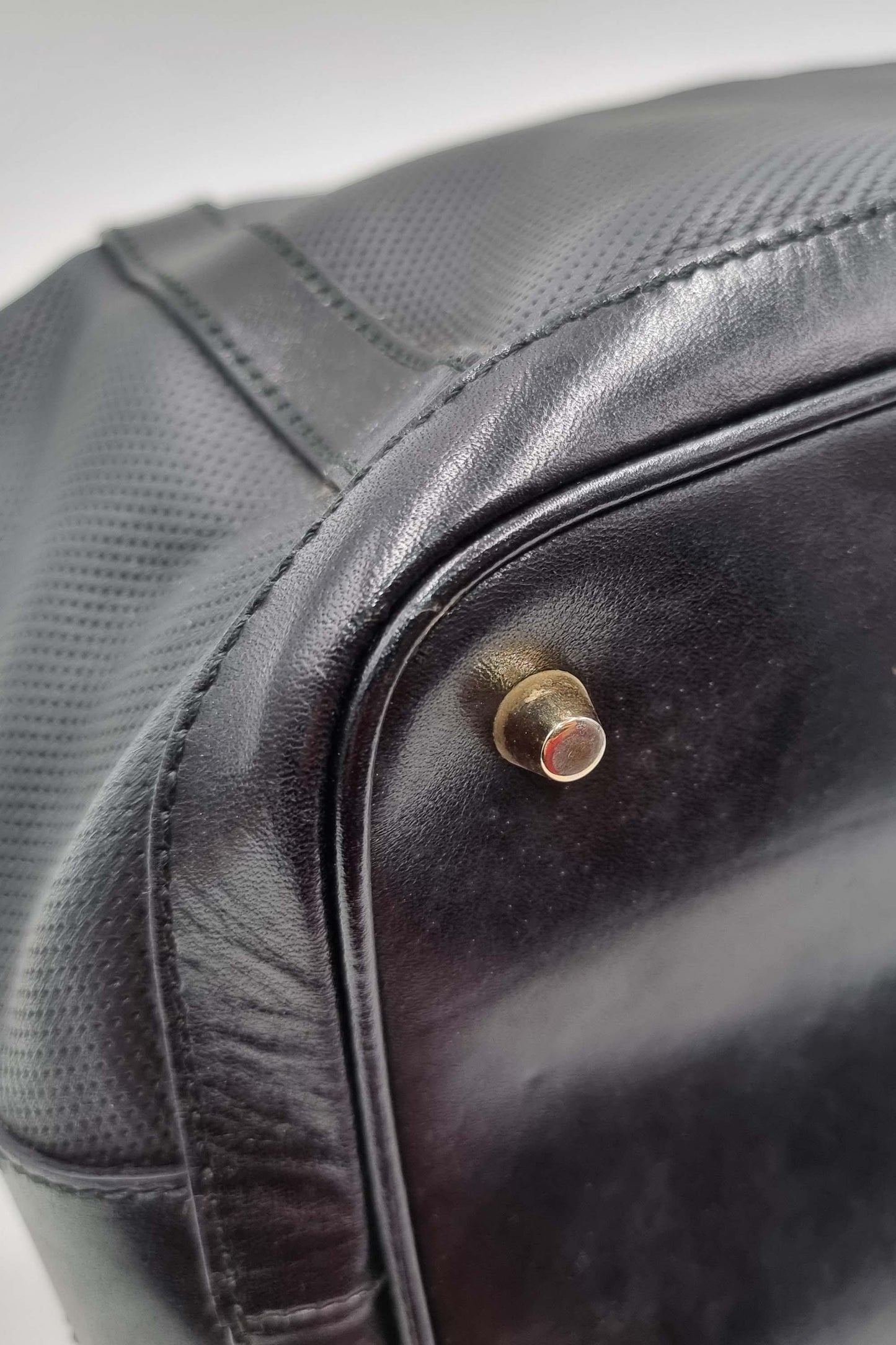 Perforated City Medium Ellers Bag Black