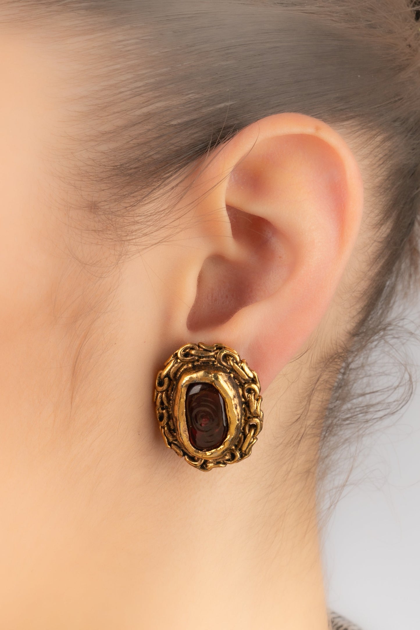 Boucles d'oreilles Chanel 1984