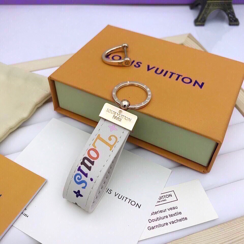 GLM - Top Quality Keychains LUV 013