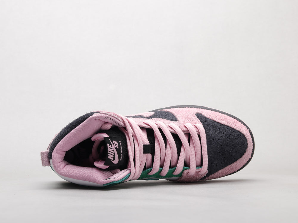 GLM - Inverted Celtic Black Pink Green