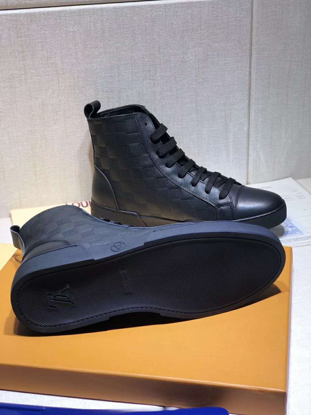 GLM - Top Quality Luv Sneaker 073