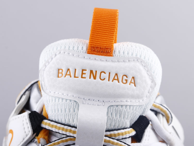 GLM - Bla Track Three Generations Sneaker