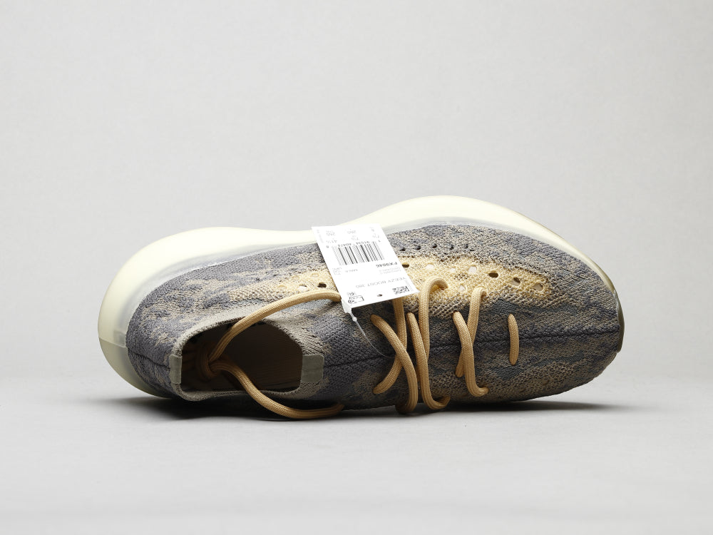 GLM - Yzy 380 Mist Reflective Sneaker