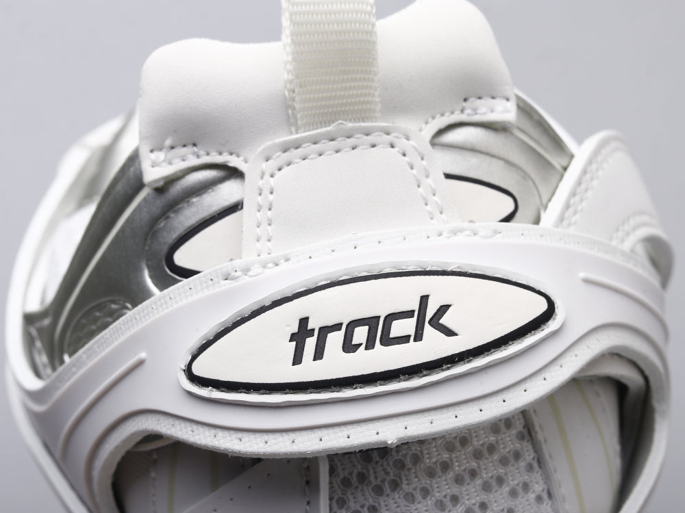 GLM - Bla Track LED White Sneaker
