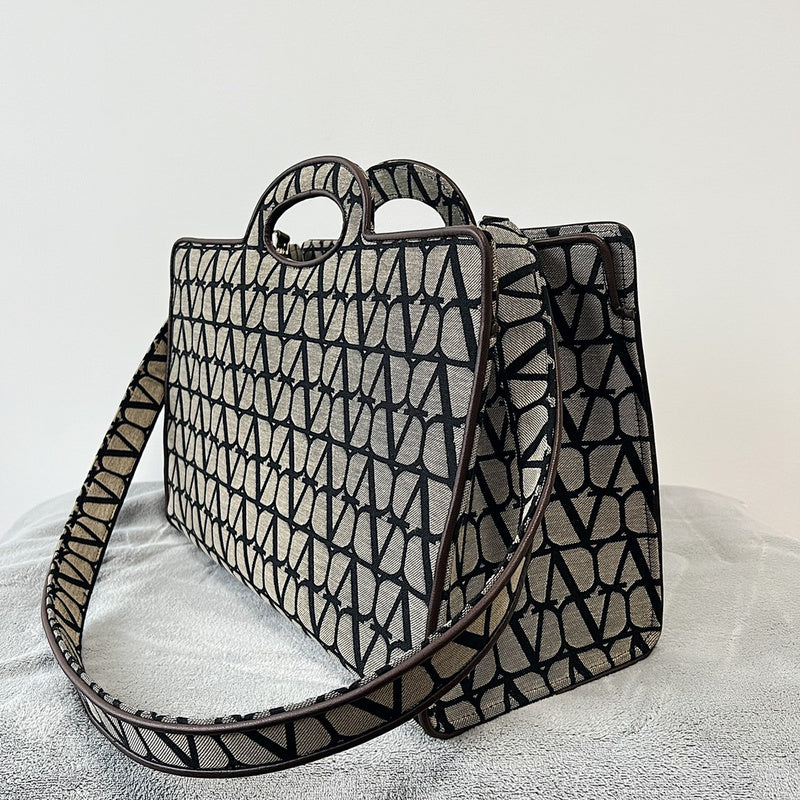 GLM - VEL Bags - 607