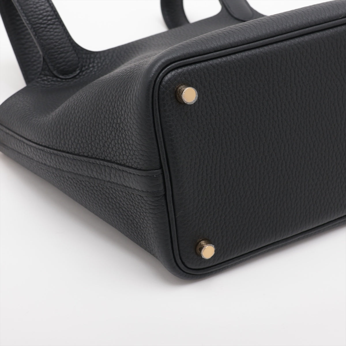 Hermes Picotin Lock 18 PM  Clemence Black G  W2024