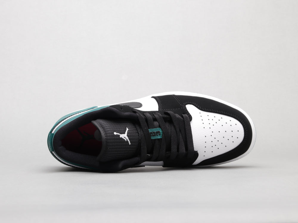 GLM - AJ1 black and green toes