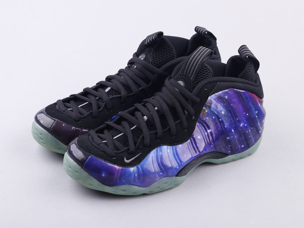GLM - NKE Hardaway Foam Galaxy Star Spray 1.0