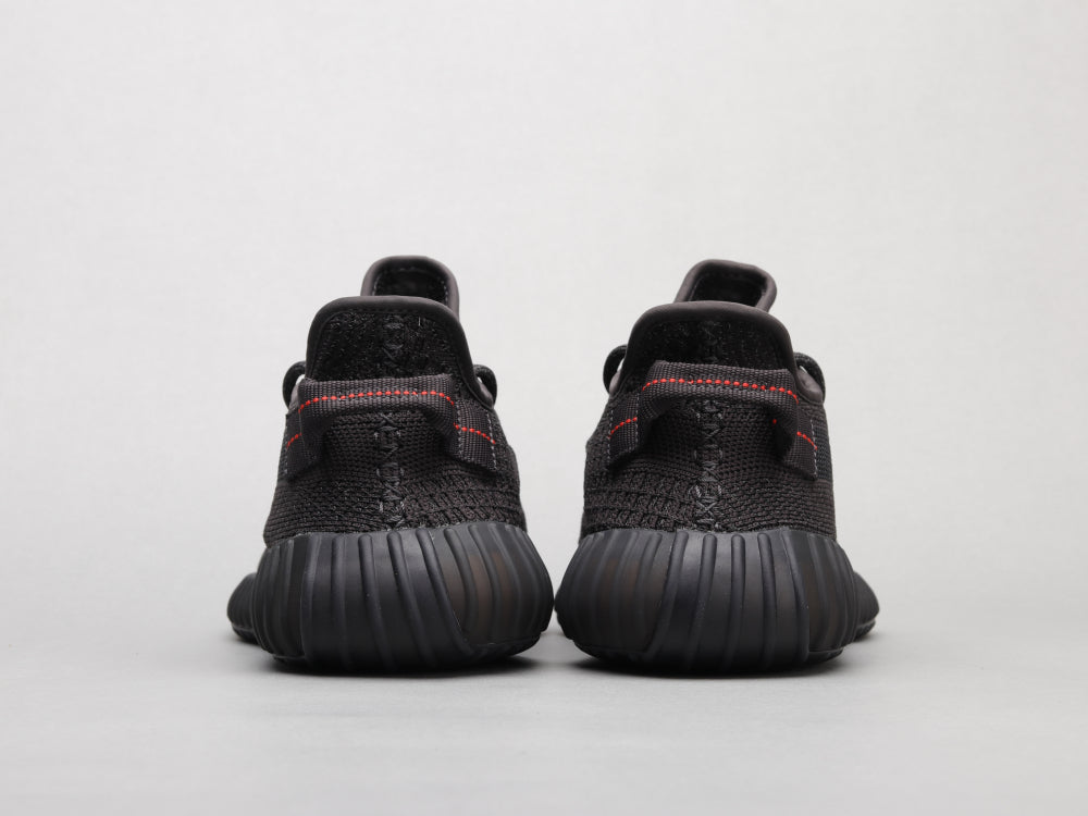 GLM - Yzy 350 Black Starry Sneaker