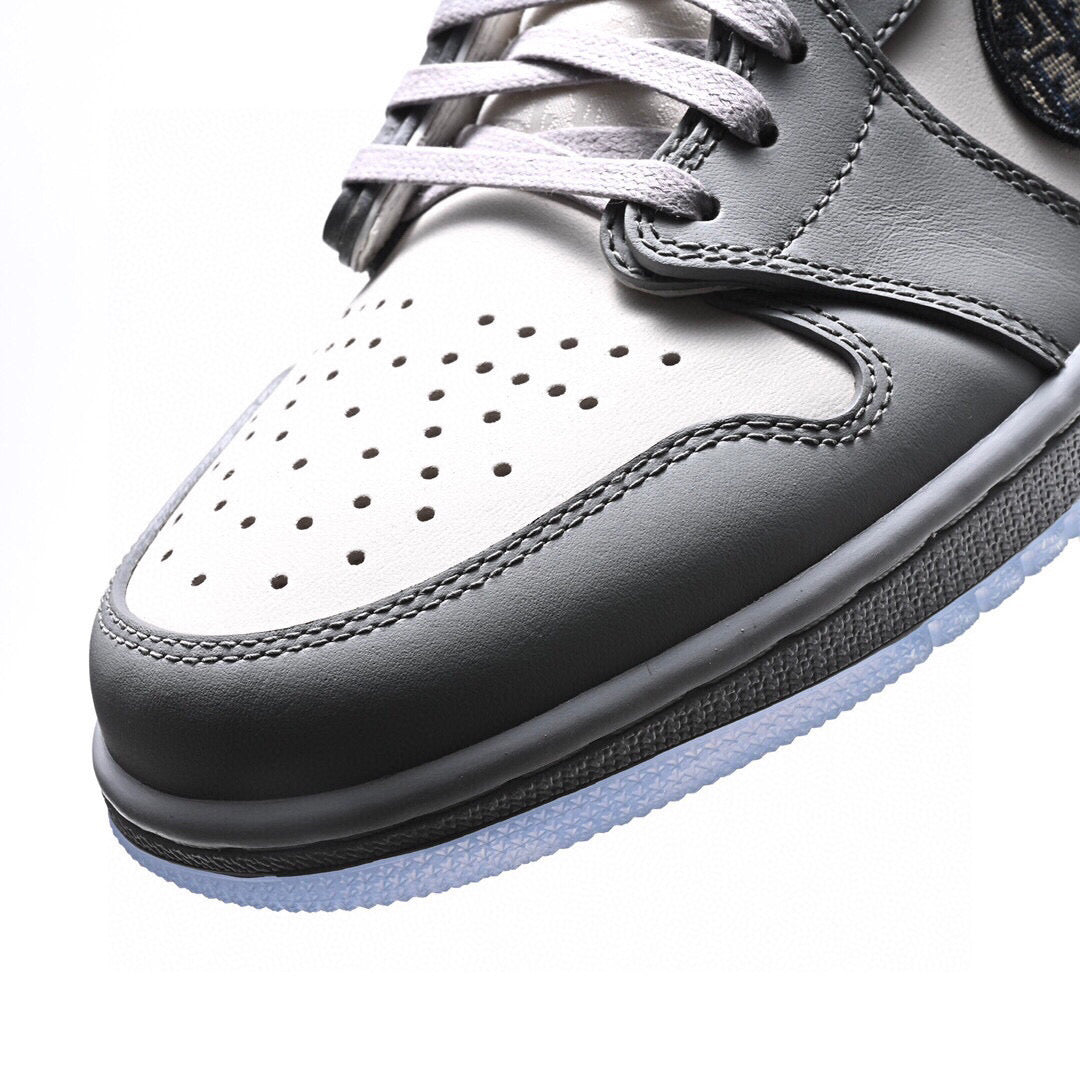 GLM - DIR x AJ1 High
