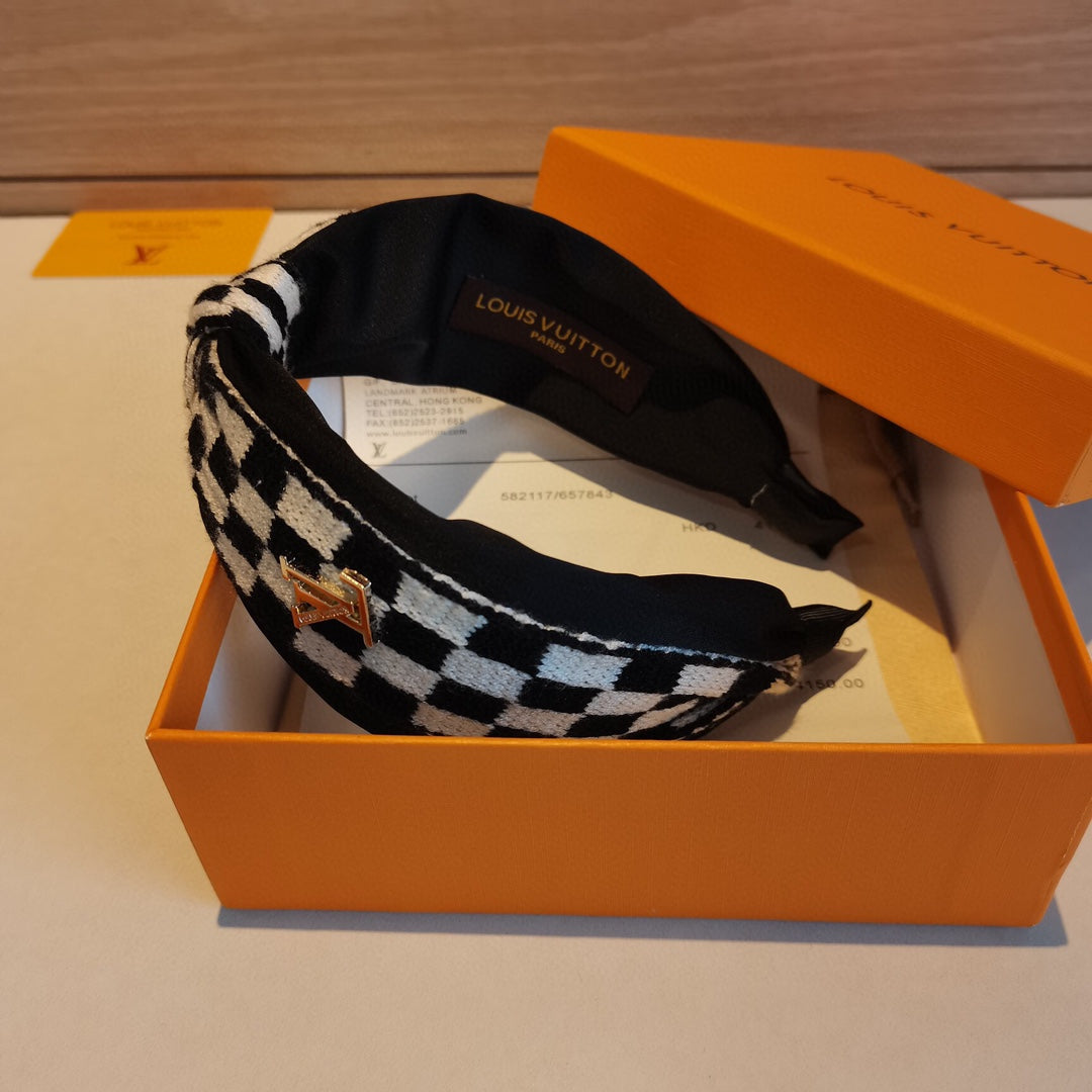 GLM - New Hair Band LUV 012
