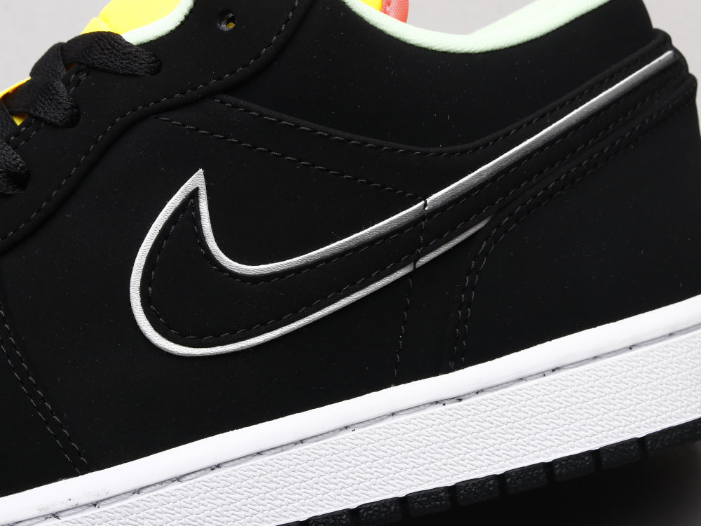 GLM - AJ1 Black, blue and yellow stitching