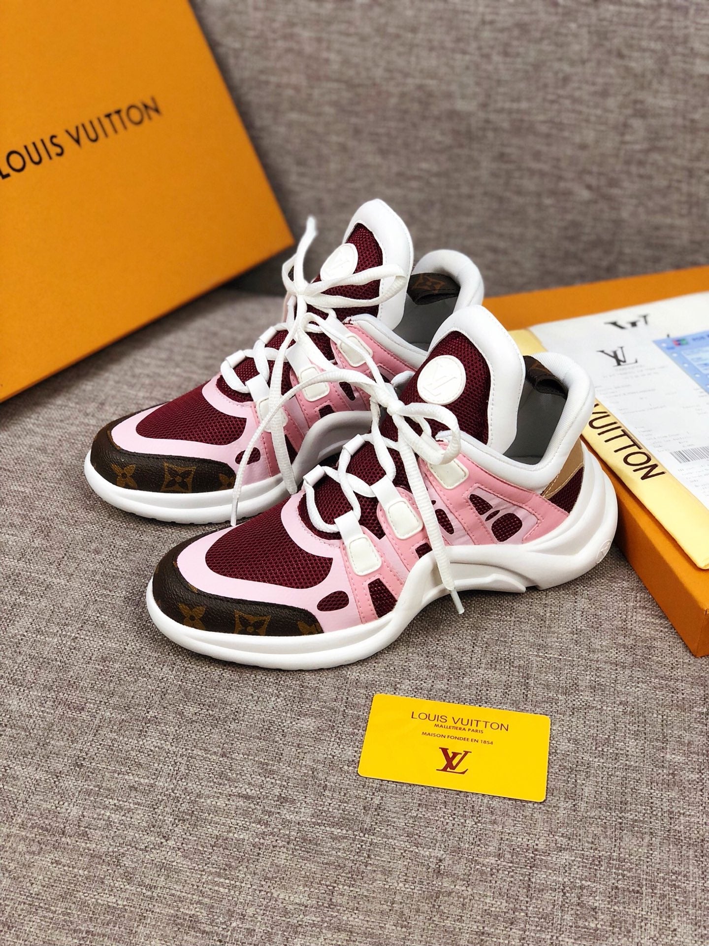 GLM - LUV Archlight Pink Brown Sneaker