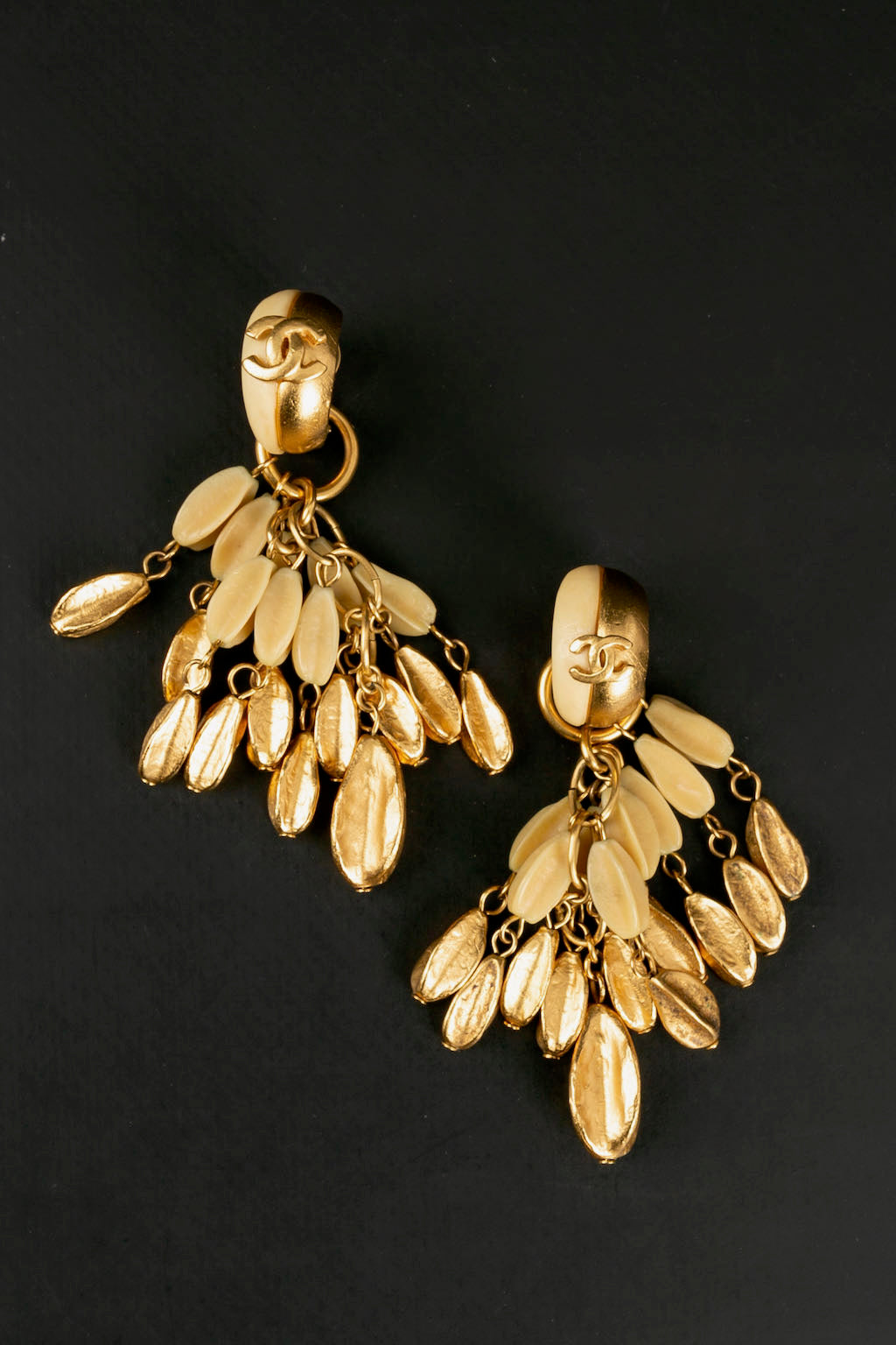 Boucles d'oreilles dorÃƒÆ’Ã‚Â©es Chanel