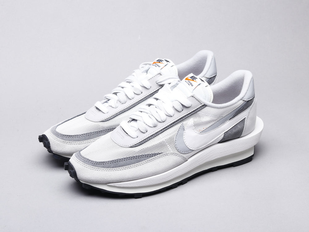 GLM - NKE Waffle off-white