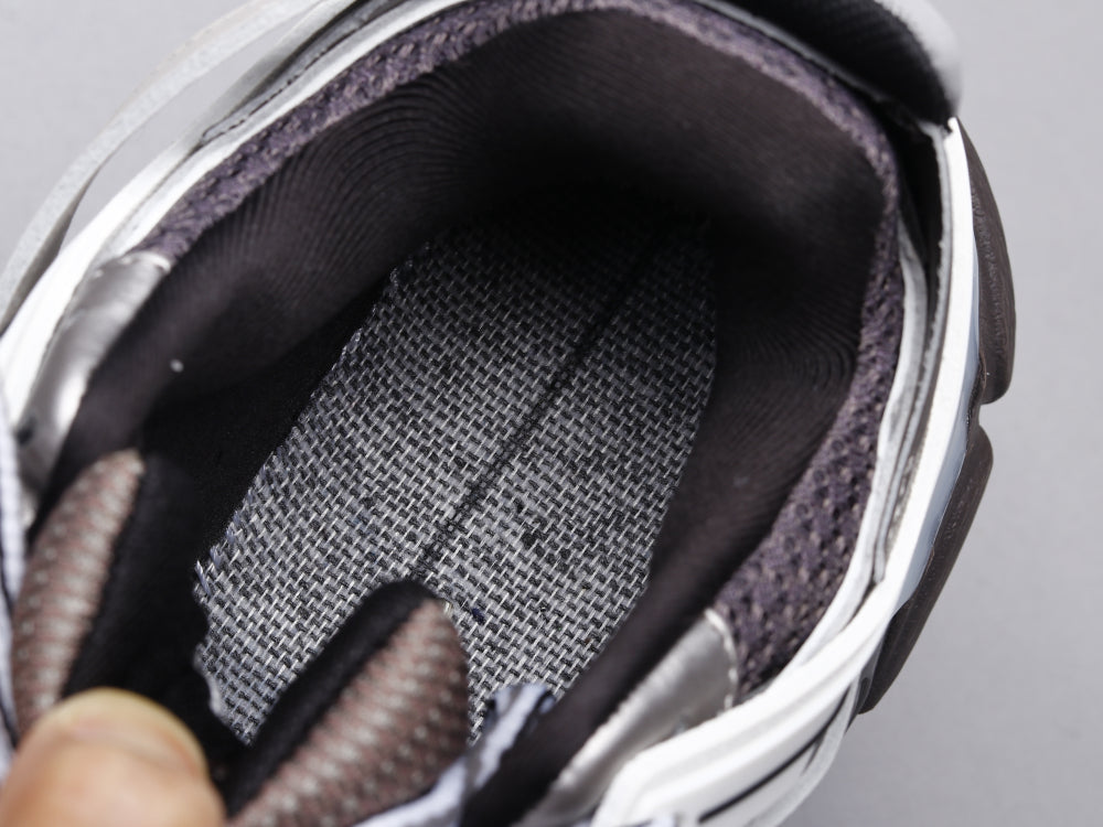 GLM - Bla Track LED Sneaker